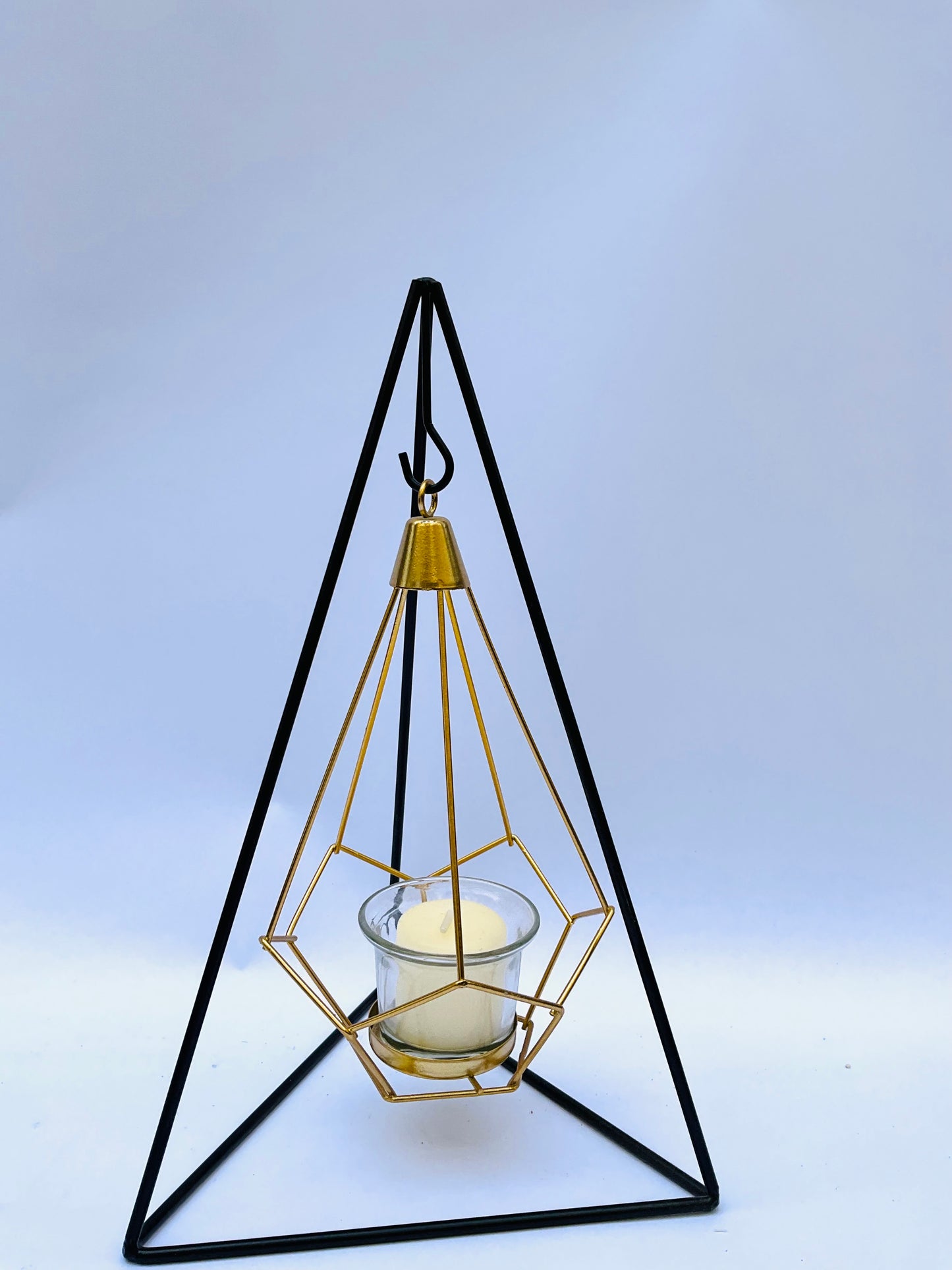 CANDELABRO TRIANGULO